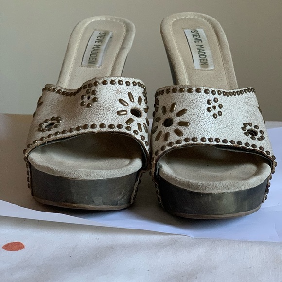 Steve Madden Wedges - Picture 2 of 6